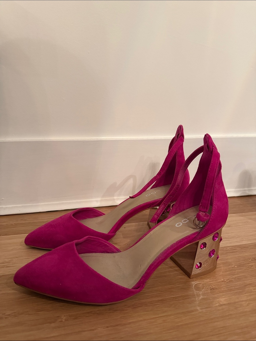 Aldo Fuchsia Pointed-Toe Slingback Block Heels with Gem Accents